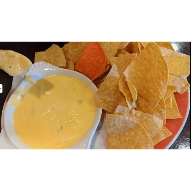 Chile Con Queso.